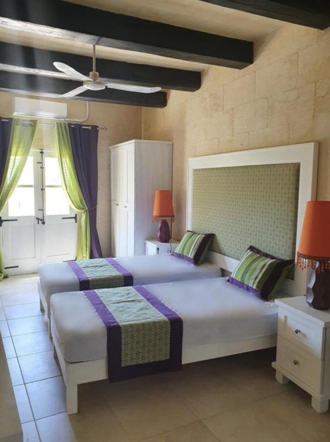 Petra Farmhouse B&B Nadur Exterior photo